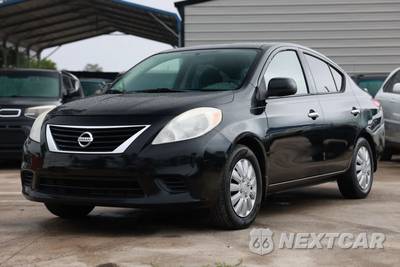 2014 Nissan Versa SV - zdjęcie 3 z 27 - miniatura