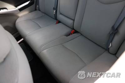 2012 Toyota Prius Two - zdjęcie 15 z 32 - miniatura