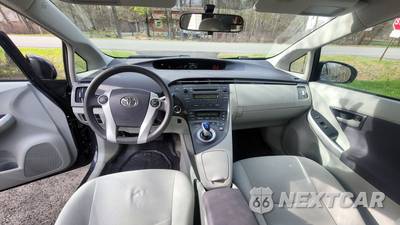 2010 Toyota Prius IV - zdjęcie 10 z 12 - miniatura
