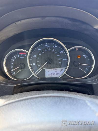 2014 Toyota Corolla LE - zdjęcie 12 z 13 - miniatura