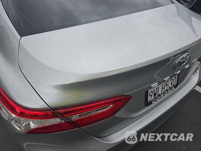 2018 Toyota Camry LE - zdjęcie 16 z 34 - miniatura