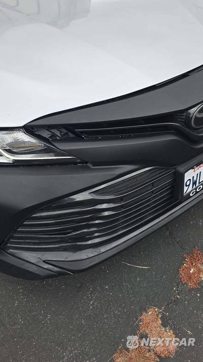 2018 Toyota Camry LE - zdjęcie 28 z 34 - miniatura