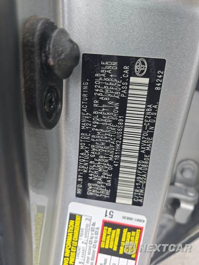 2018 Toyota Camry LE - zdjęcie 14 z 34 - miniatura