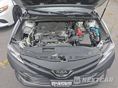 2018 Toyota Camry LE - zdjęcie 15 z 34 - miniatura