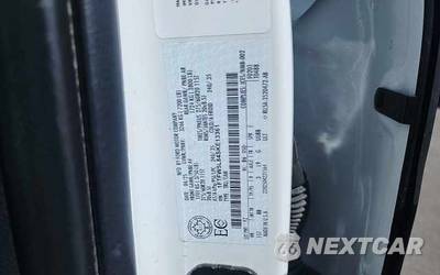 2025 Ford F-150 LARIAT Crew Cab Medium Bed - zdjęcie 15 z 31 - miniatura