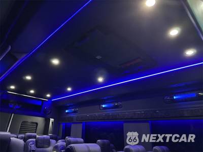 2024 Ram ProMaster 3500 Window Van SLT+ High Roof 159.0" WB - zdjęcie 19 z 42 - miniatura