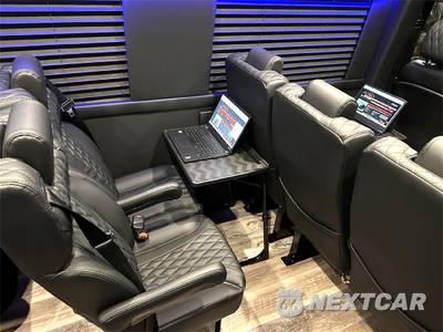 2023 Mercedes-Benz Sprinter 3500XD Cargo Van DRW High Roof 170.0" WB - zdjęcie 21 z 47 - miniatura