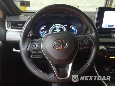2023 Toyota RAV4 Prime SE - zdjęcie 10 z 28 - miniatura