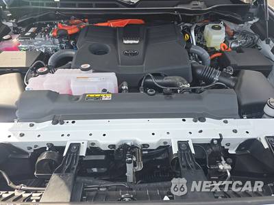 2026 Toyota Sequoia Platinum - zdjęcie 23 z 27 - miniatura