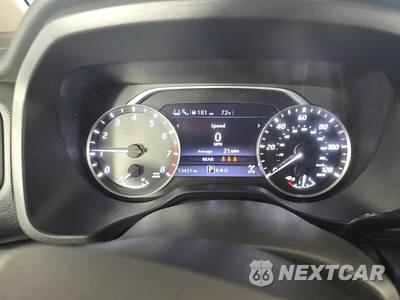 2024 Nissan TITAN SV Crew Cab Short Bed - zdjęcie 12 z 18 - miniatura