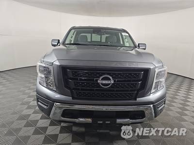 2024 Nissan TITAN SV Crew Cab Short Bed - zdjęcie 2 z 18 - miniatura