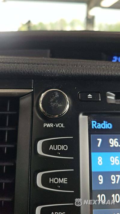 2017 Toyota Highlander LE Plus - zdjęcie 31 z 35 - miniatura