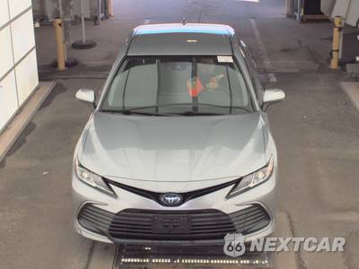2022 Toyota Camry Hybrid LE - zdjęcie 2 z 27 - miniatura