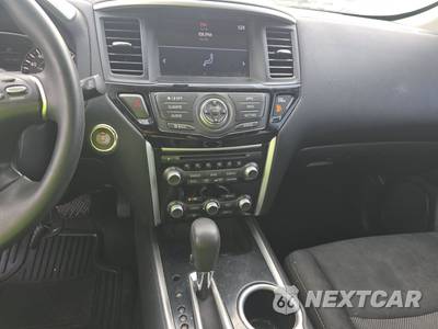 2020 Nissan Pathfinder S - zdjęcie 11 z 35 - miniatura