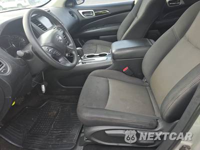 2020 Nissan Pathfinder S - zdjęcie 7 z 35 - miniatura