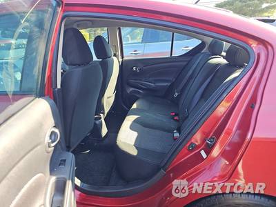 2019 Nissan Versa Sedan SV - zdjęcie 13 z 24 - miniatura