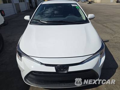 2025 Toyota Corolla LE Sedan - zdjęcie 2 z 35 - miniatura