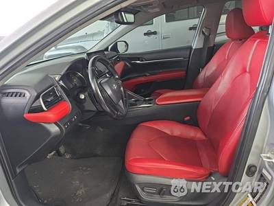 2021 Toyota Camry XSE - zdjęcie 7 z 16 - miniatura