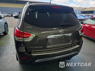 2016 Nissan Pathfinder Platinum - zdjęcie 5 z 16 - miniatura