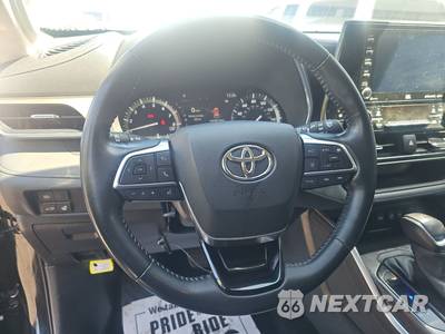 2021 Toyota Highlander Limited - zdjęcie 10 z 32 - miniatura