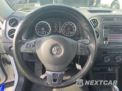 2015 Volkswagen Tiguan S - zdjęcie 10 z 35 - miniatura