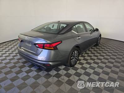 2023 Nissan Altima SV - zdjęcie 4 z 17 - miniatura