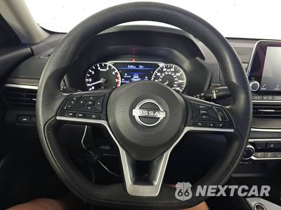 2023 Nissan Altima SV - zdjęcie 10 z 17 - miniatura