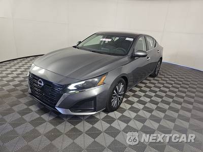 2023 Nissan Altima SV - zdjęcie 1 z 17 - miniatura