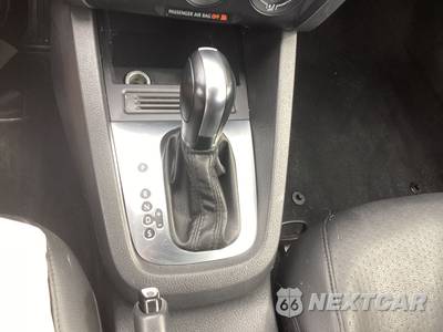 2014 Volkswagen Jetta SE Sedan - zdjęcie 25 z 28 - miniatura