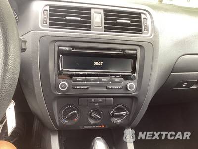 2014 Volkswagen Jetta SE Sedan - zdjęcie 26 z 28 - miniatura