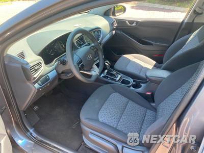 2019 Hyundai Ioniq Hybrid Blue - zdjęcie 10 z 12 - miniatura