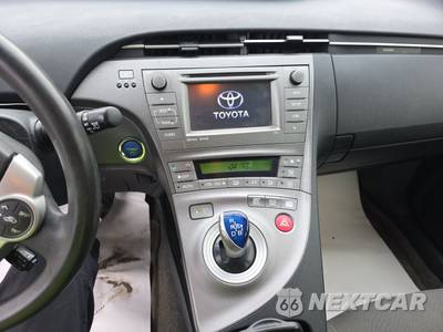 2012 Toyota Prius Three - zdjęcie 11 z 18 - miniatura