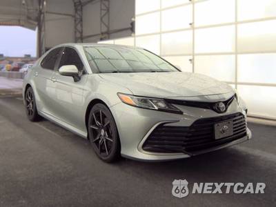 2023 Toyota Camry LE - zdjęcie 3 z 7 - miniatura