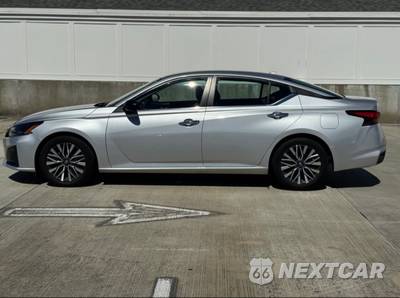2024 Nissan Altima SV - zdjęcie 8 z 13 - miniatura