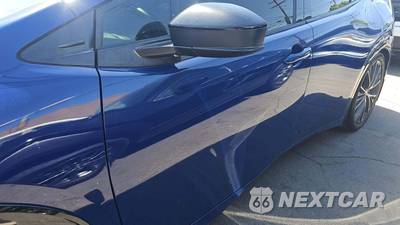 2024 Toyota Prius XLE - zdjęcie 3 z 11 - miniatura