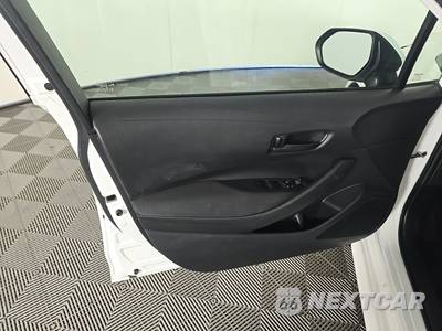 2023 Toyota Corolla LE Sedan - zdjęcie 9 z 17 - miniatura