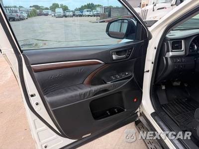 2015 Toyota Highlander Limited - zdjęcie 10 z 29 - miniatura