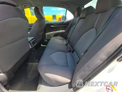 2022 Toyota Camry LE - zdjęcie 13 z 40 - miniatura
