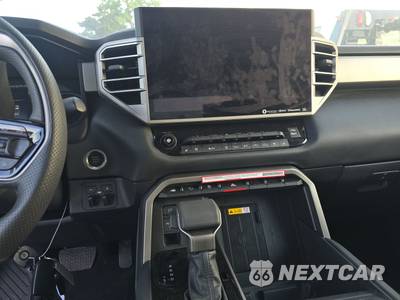 2022 Toyota Tundra Limited Crew Cab Short Bed - zdjęcie 11 z 21 - miniatura