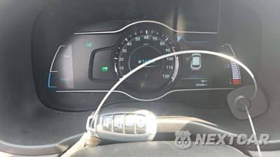 2021 Hyundai Kona Electric Ultimate - zdjęcie 17 z 35 - miniatura