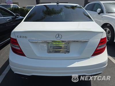 2014 Mercedes-Benz C 250 Sedan - zdjęcie 5 z 30 - miniatura
