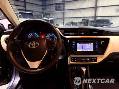 2017 Toyota Corolla LE Sedan - zdjęcie 29 z 31 - miniatura