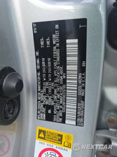 2017 Toyota Highlander XLE - zdjęcie 14 z 18 - miniatura