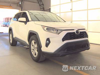2021 Toyota RAV4 XLE - zdjęcie 3 z 18 - miniatura