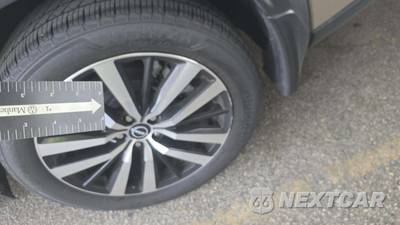 2024 Nissan Pathfinder Platinum - zdjęcie 24 z 32 - miniatura