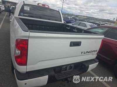 2018 Toyota Tundra Limited Crew Cab Short Bed - zdjęcie 5 z 32 - miniatura