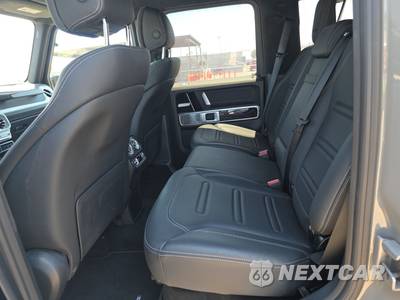 2021 Mercedes-Benz G 550 4MATIC - zdjęcie 13 z 24 - miniatura