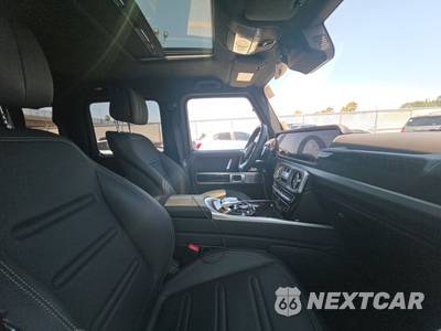 2021 Mercedes-Benz G 550 4MATIC - zdjęcie 8 z 24 - miniatura