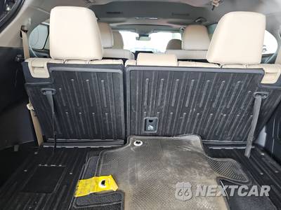 2024 Toyota Highlander Hybrid XLE - zdjęcie 17 z 28 - miniatura