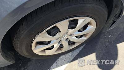 2024 Toyota Corolla LE Sedan - zdjęcie 28 z 34 - miniatura